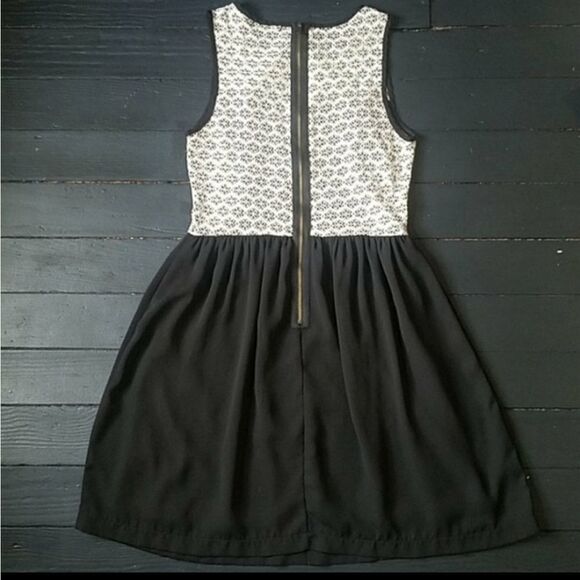 Anthropologie Dress  - Picture 6 of 8